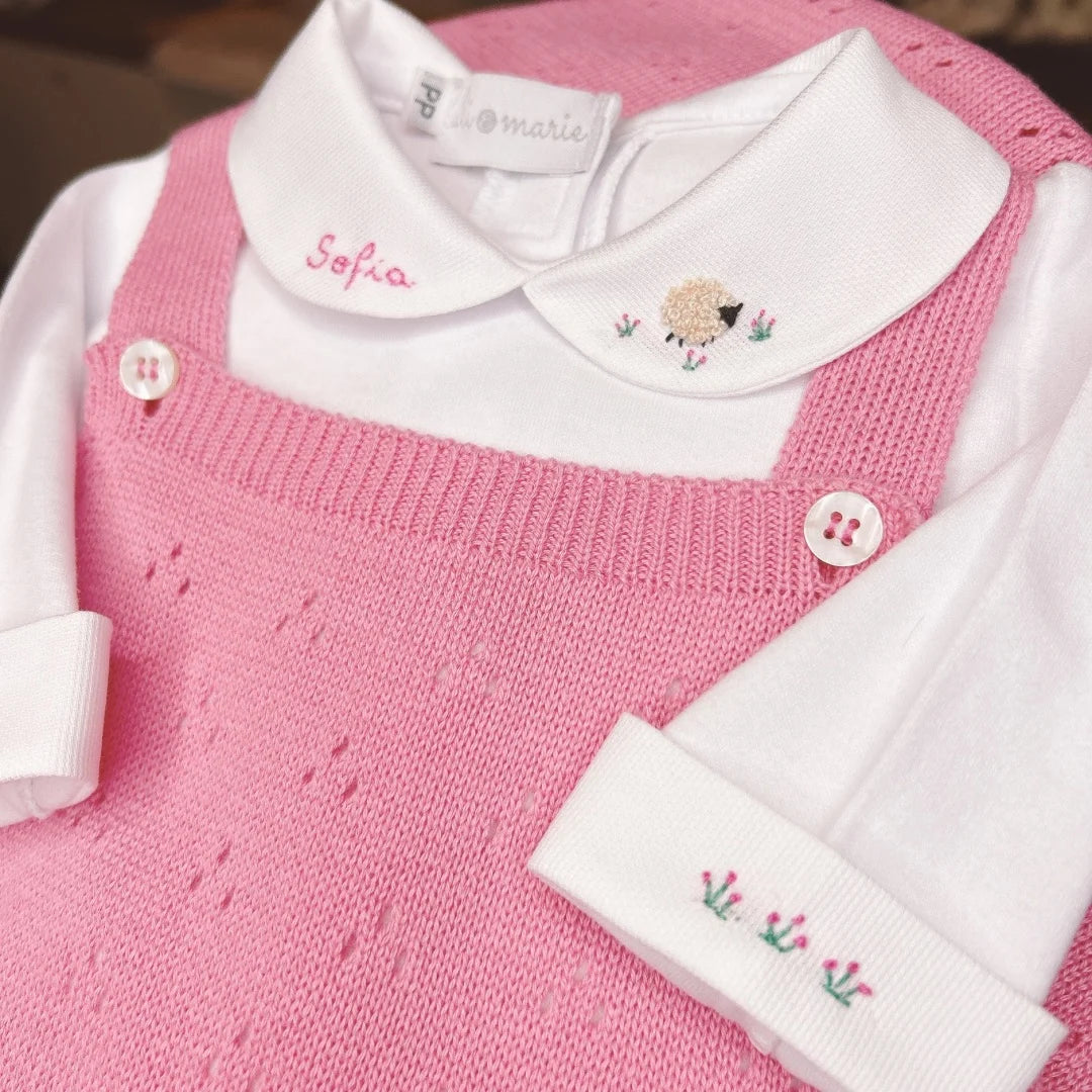 body branco d algodão e manga longa com detalhe personalizado na gola e punho