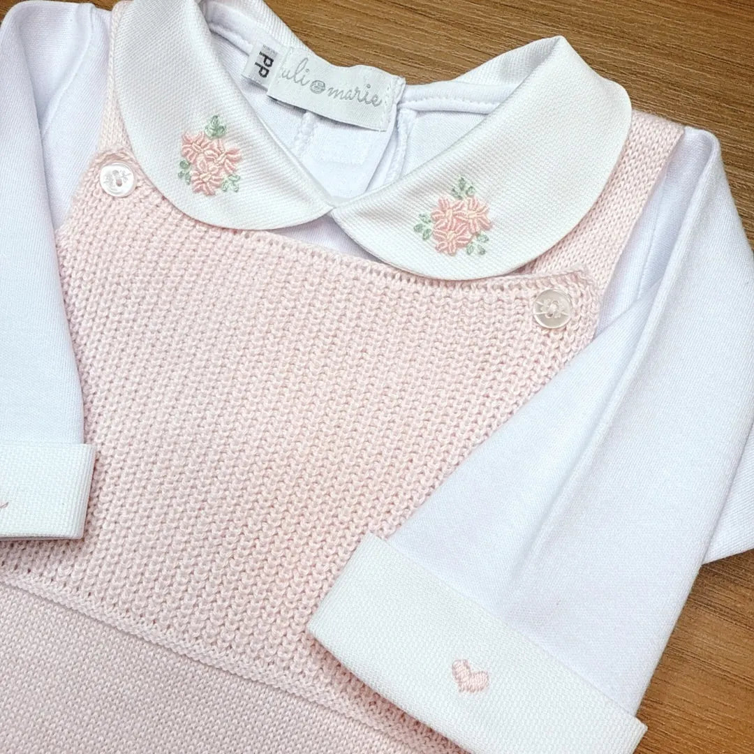 body primavera em algodão egípcio branco, personalizado isabela no punho e bordado de rosas na gola