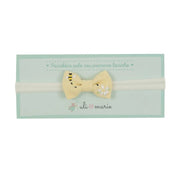 faixa de cabelo baby bee amarelo bebê com laço em tecido e bordados delicados de abelhinha e flor branca