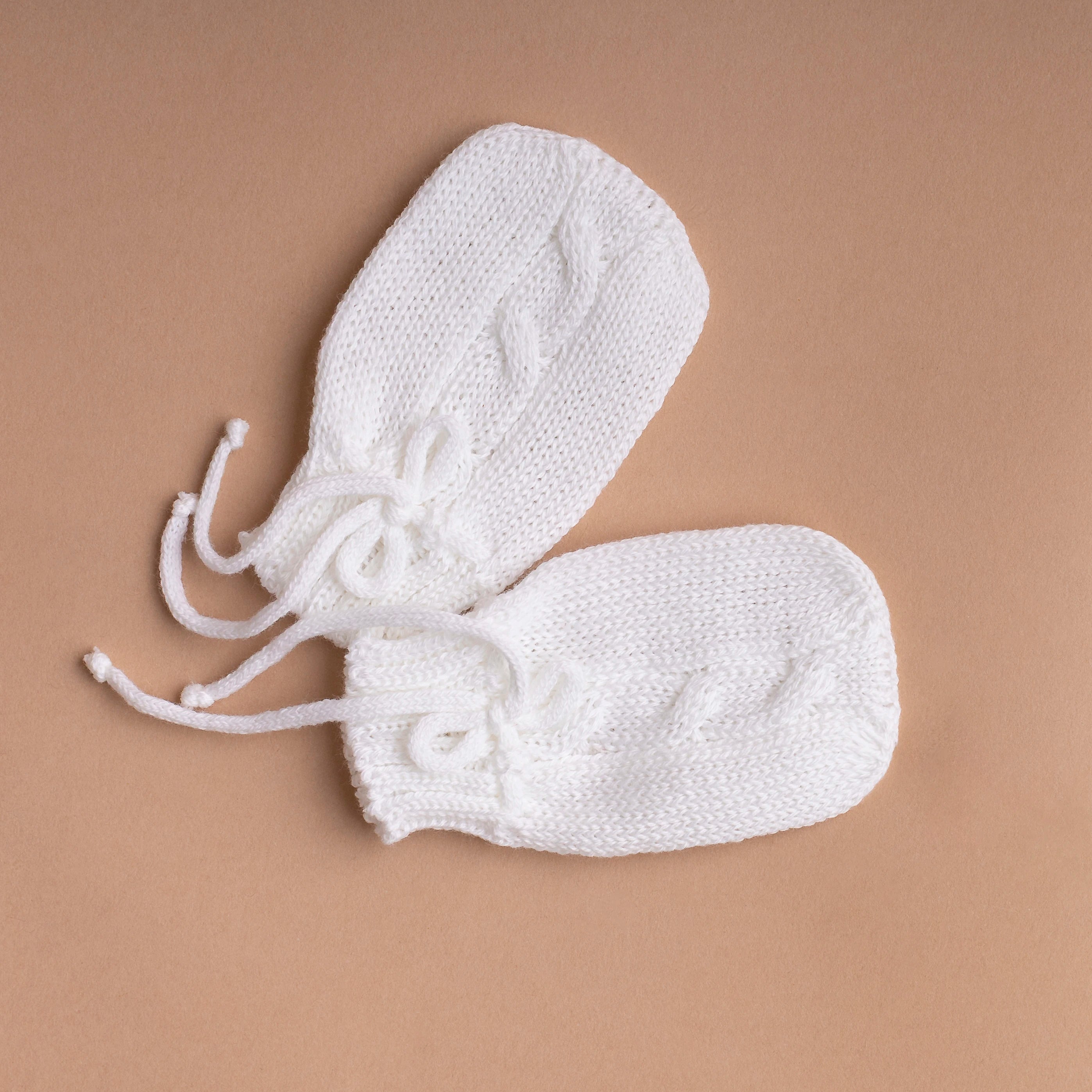 Kit Gorro e Luva Branco
