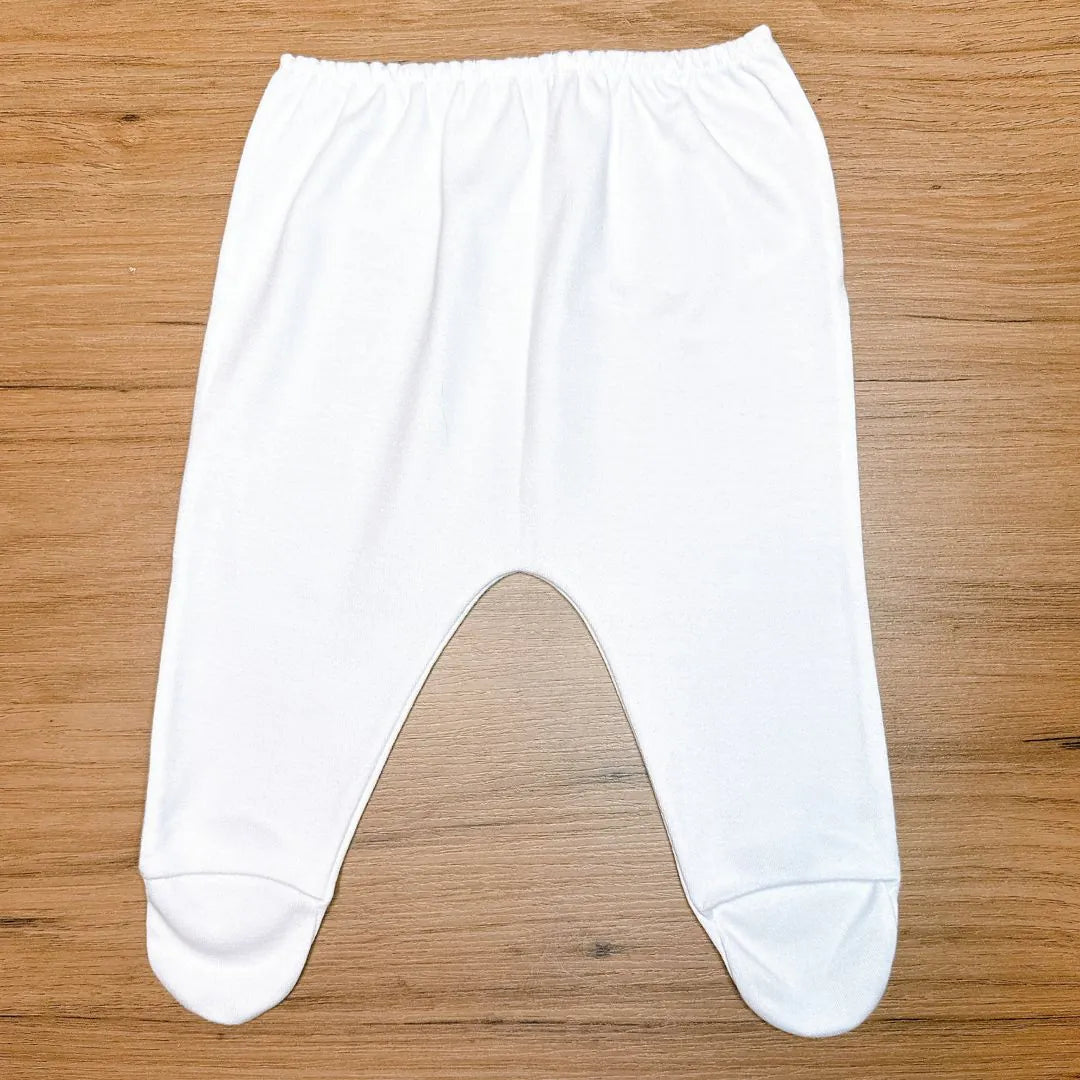 calça branca do kit maternidade dog personalizado para recém-nascido com pé fechado e elástico na cintura