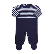 macacão diego azul marinho em tricô com parte superior listrada em azul e branco e parte inferior lisa
