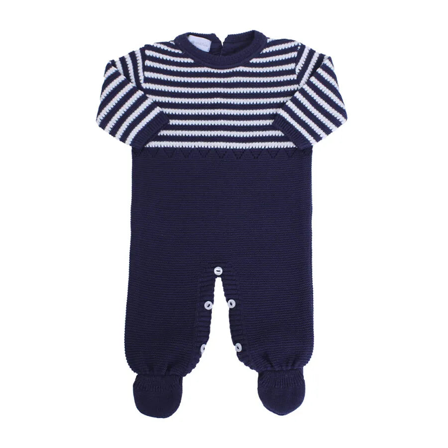 macacão diego azul marinho em tricô com parte superior listrada em azul e branco e parte inferior lisa