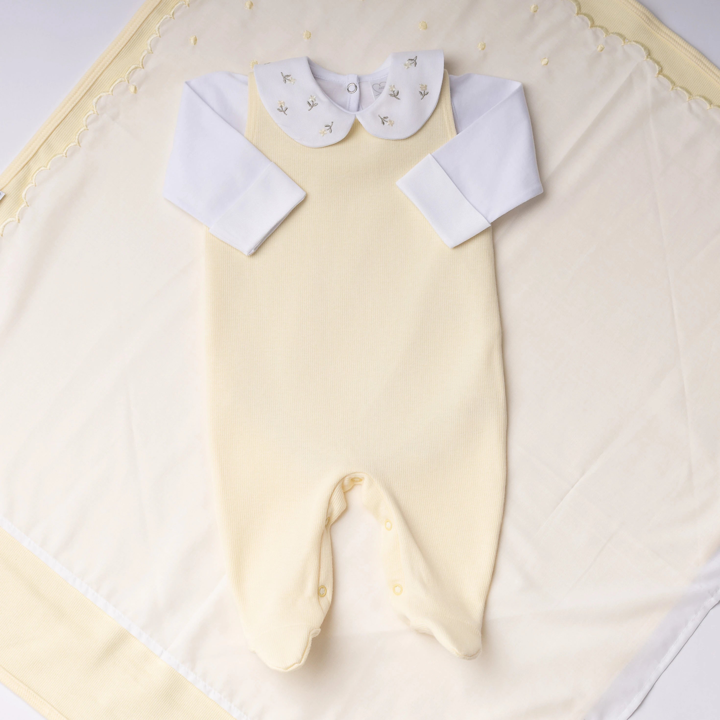 Saída Maternidade Siena amarelo bebê - 6 peças