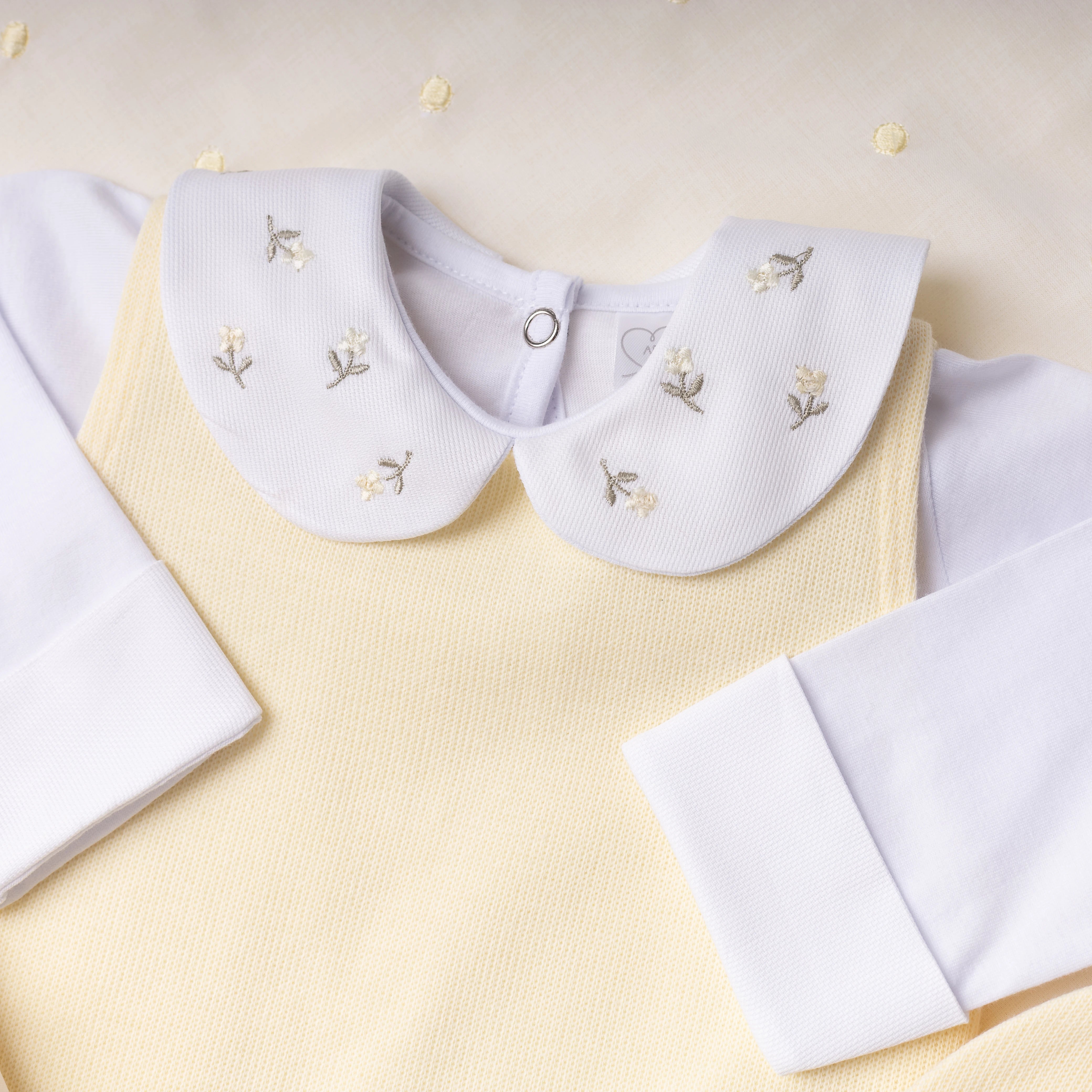 Jardineira e Body Siena amarelo bebê - 2 peças