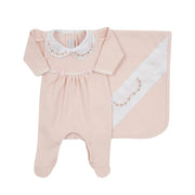 saída maternidade alice rosa bebê, macacão de malha canelada com faixa de laços e gola bordada com renda