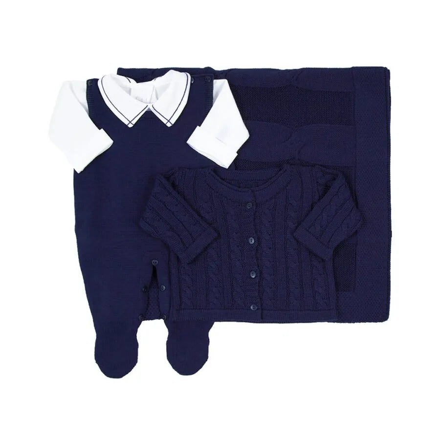 saída maternidade jorge marinho com macacão, body, manta e casaco de tricot com detalhe em tranças