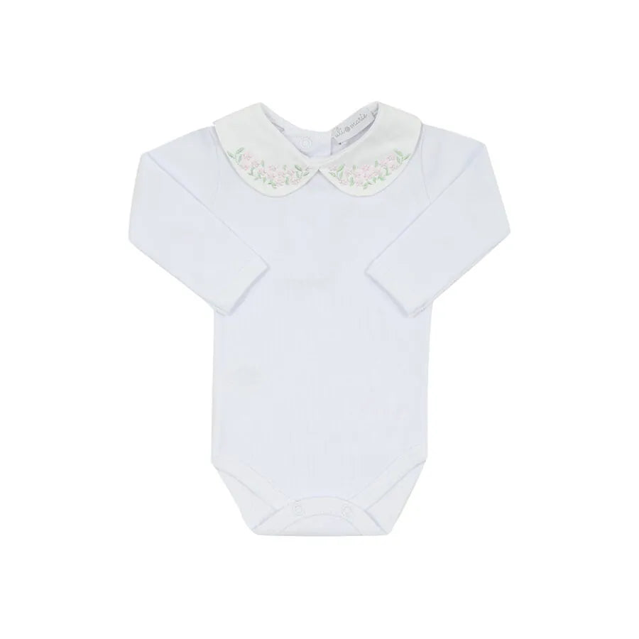 saída maternidade julieta rosa bebê com macacão, casaquinho rendado, manta de tricot e body gola bordada