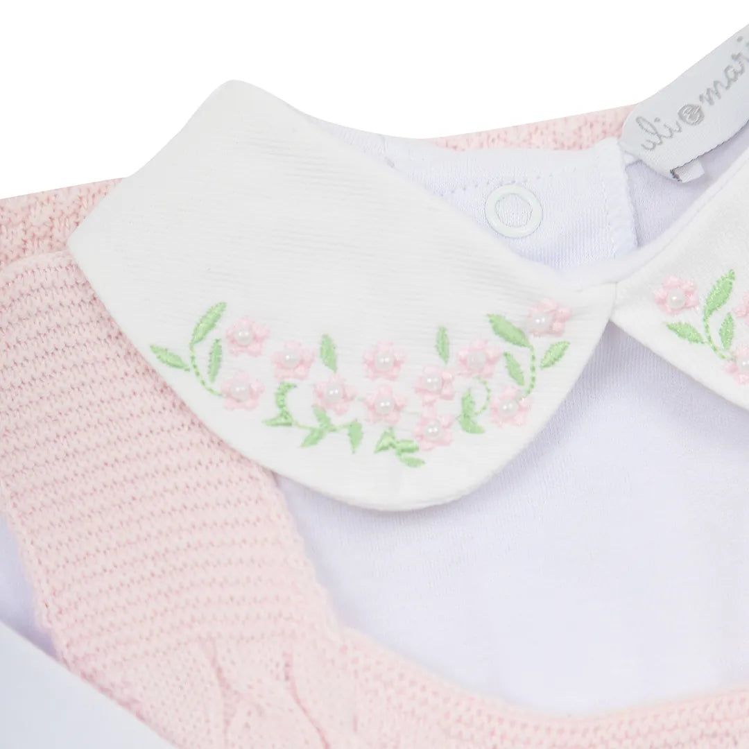 saída maternidade julieta rosa bebê com macacão, casaquinho rendado, manta de tricot e body gola bordada