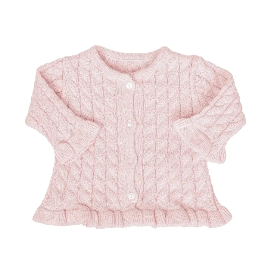 saída maternidade manu rosa bebê com macacão e manta de tricot, detalhes em ponto trançado delicado