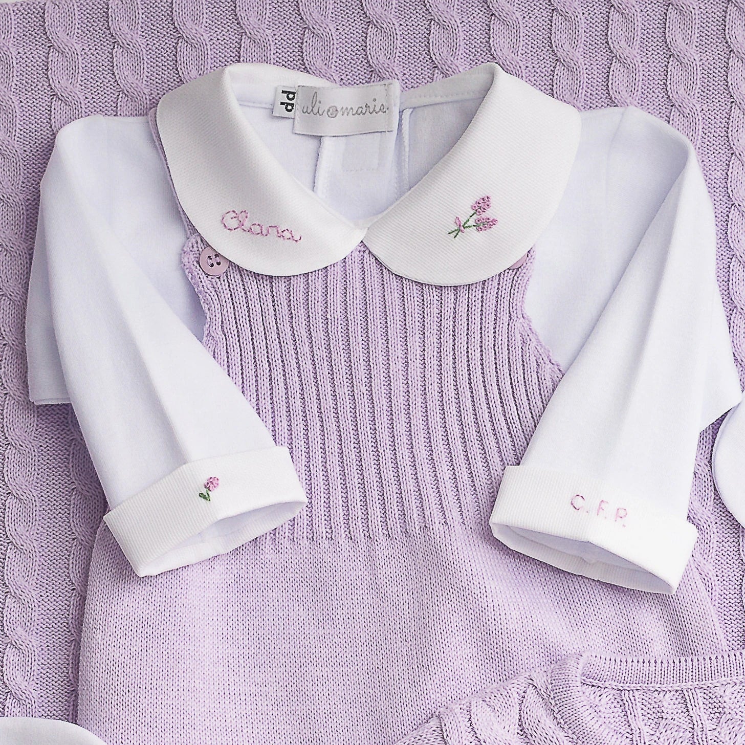 Saída Maternidade Clara lilás com body personalizado - 6 peças