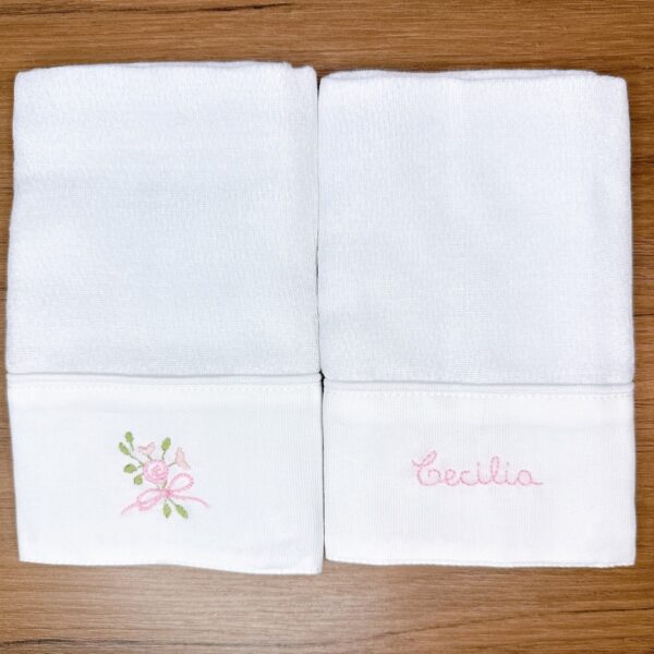 FRALDINHA-BOCA-PERSONALIZADA-MENINA1-BORDADO-MANUAL6
