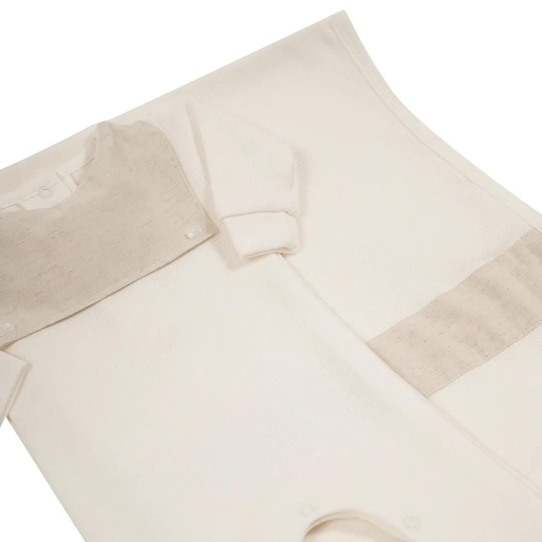 Saída Maternidade Luiz com pala em linho - Imagem 7