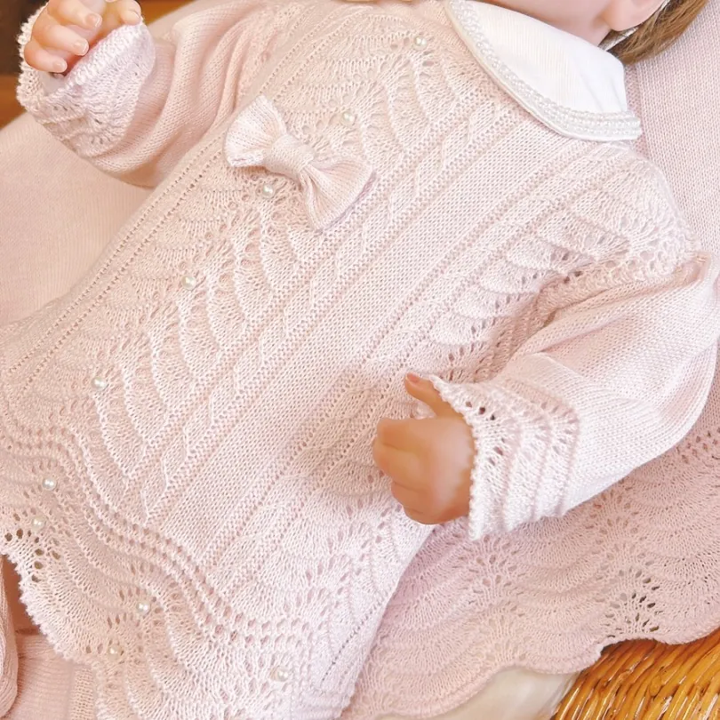 saída-maternidade-vesyido-rendado-rosa-bebe2