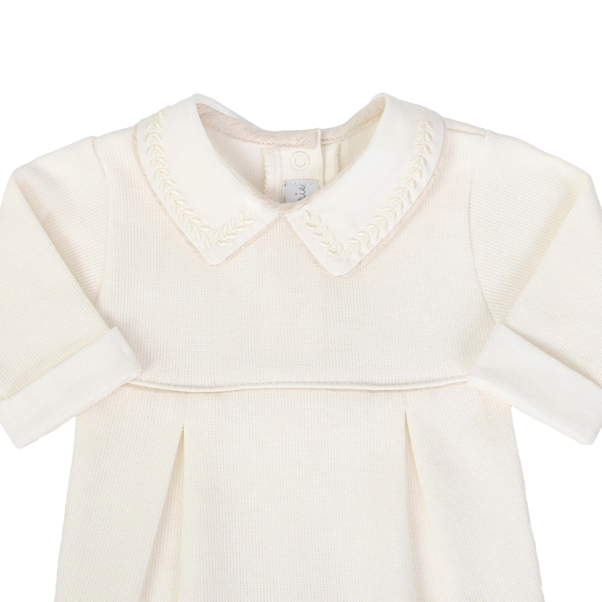 macacão clássico off-white com gola fixa3