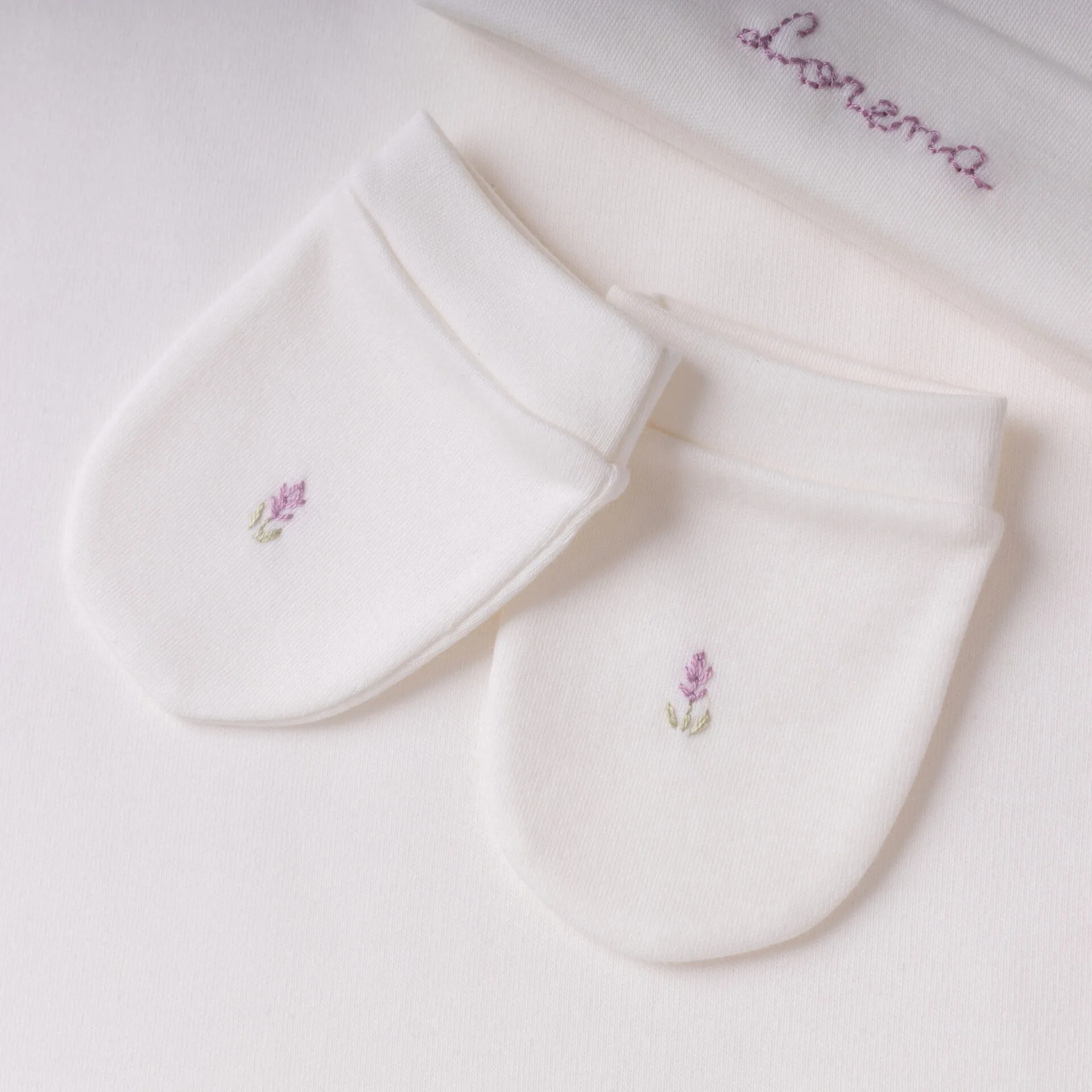 Kit Maternidade Cecília Personalizado off-white - 3 peças - Imagem 14