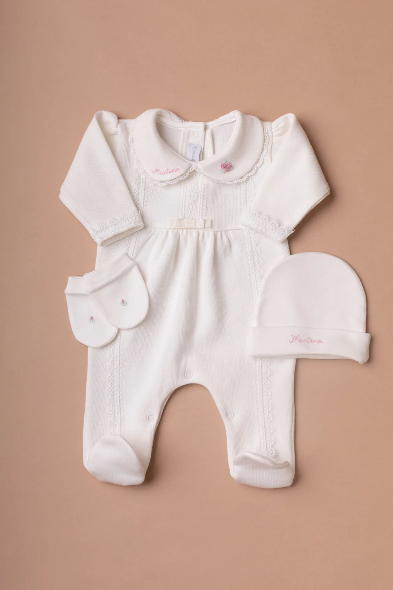 Kit Maternidade Cecília Personalizado off-white - 3 peças